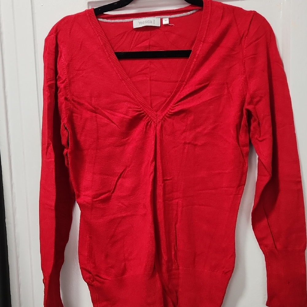 Yesica Women's Red V-Neck Sweater